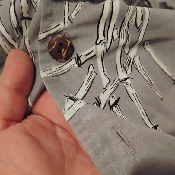 XL Bamboo Print Men's Button Down Shirt - Picture 4 of 4